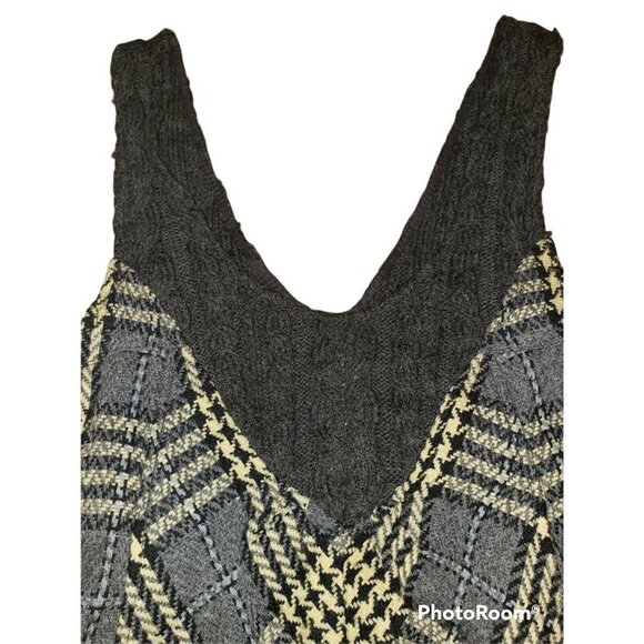 FREE PEOPLE Sleeveless Sweater Dress Tunic Plaid Size 8 Gray Black Yellow Boho - Picture 2 of 10